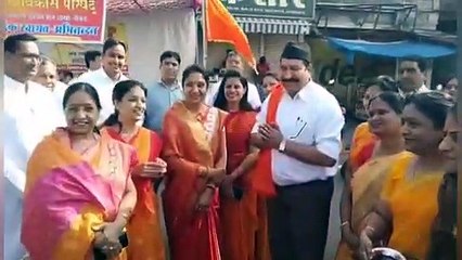 चेत्र नवरात्रि हिंदू वर्ष गुड़ी पड़वा को लेकर शहर में विभिन्न संस्थाओं द्वारा नीम काढ़ा मिश्री व नीम का किया गया वितरण