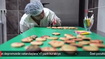 Özel çocuklardan depremzede vatandaşlara '+1' yazılı kurabiye
