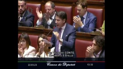 Conte attacca Meloni: a Bruxelles siete "Fratelli di Visegrad"