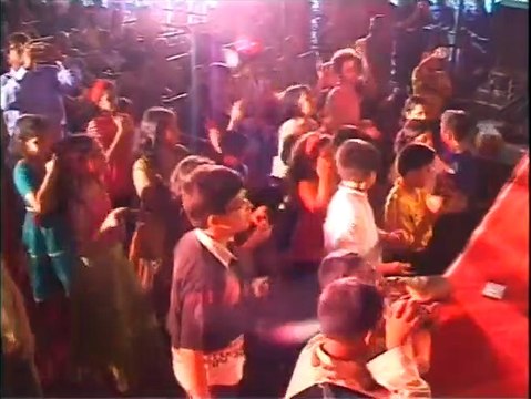 Singer Alka Yagnik & Udit Narayan Live Aaja Ve Mahi Sameer Anjaan The Anu Malik Page Mile Sur Mera Tumhara/मिले सुर मेरा तुम्हारा
