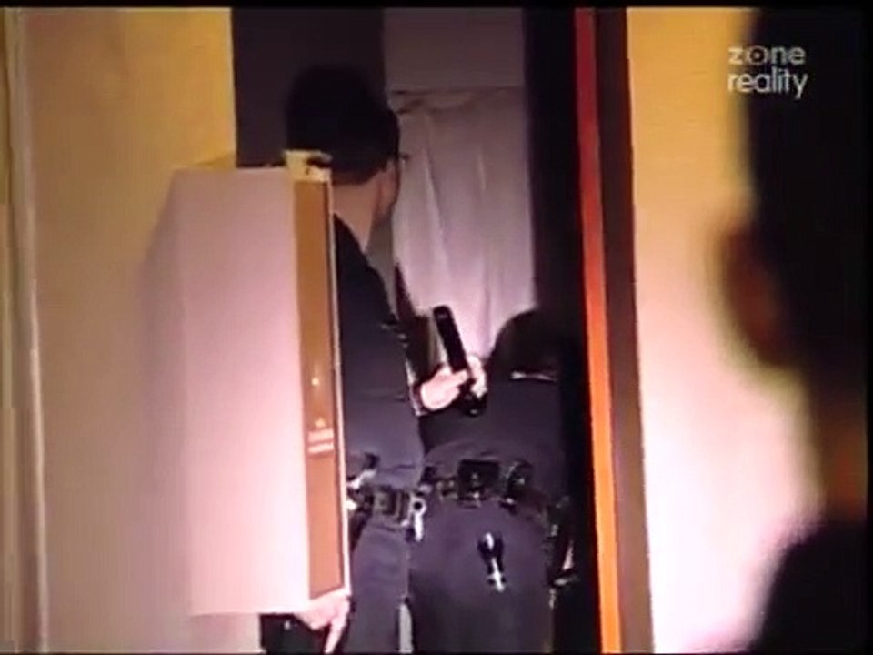 Cops - Se7 - Ep06 HD Watch