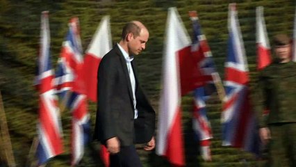 William meets Polish Defence Minister near Ukrainian border