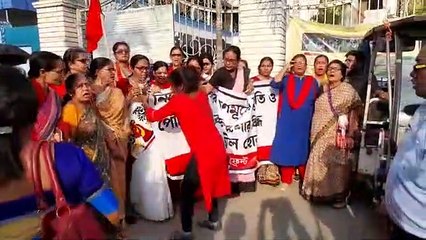 एसएससी भर्ती भ्रष्टाचार मामले के खिलाफ माकपा ने निकाली रैली