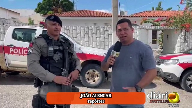 Na região de Sousa, dupla troca tiros com a PM após roubo a supermercado e suspeito é atingido e morre