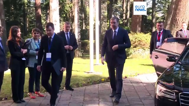 Kosovo e Sérvia chegam a acordo mas Belgrado recusa assinar