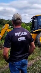Corpos de vítimas de chacina são encontrados enterrados em chácara de Joinville