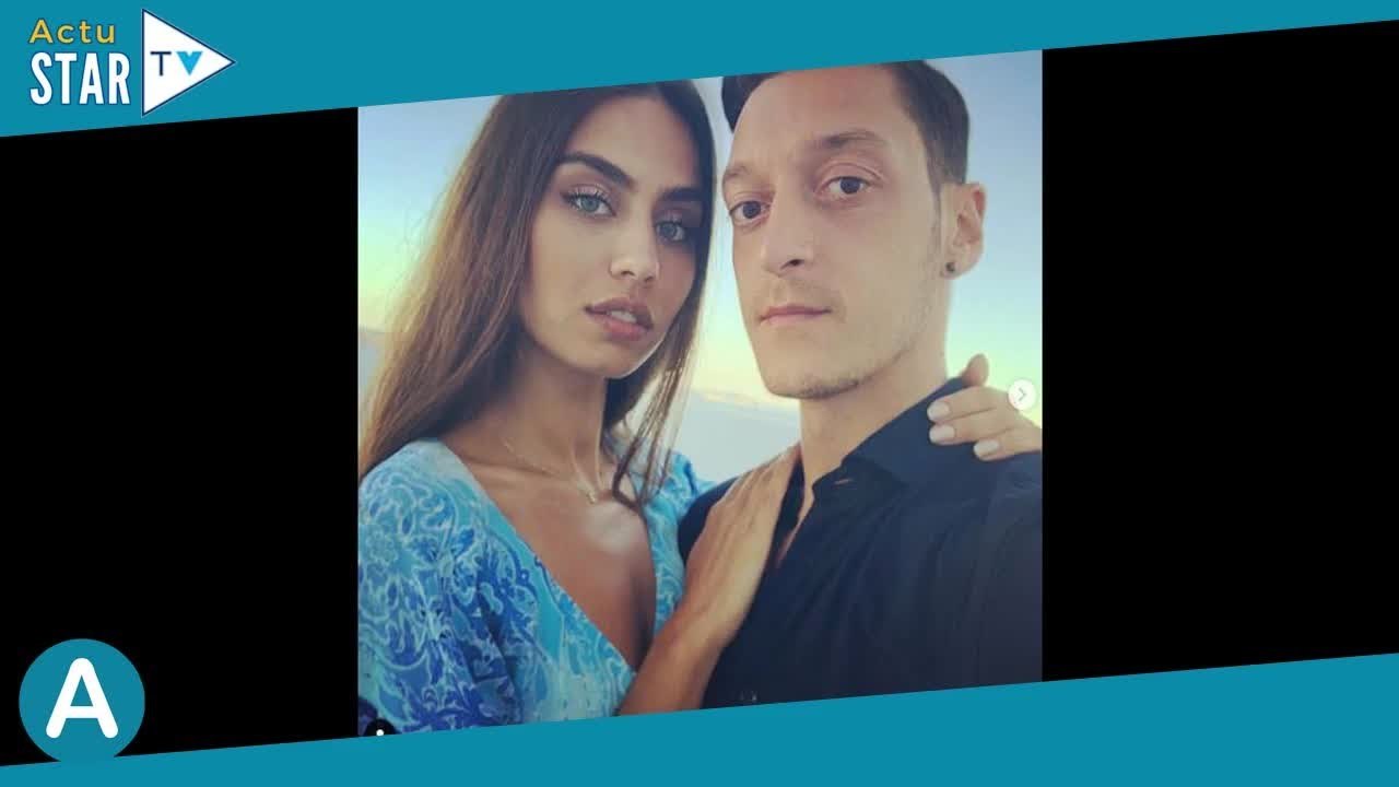 Mesut Ozil marié à Amine : en robe bustier, sa femme sublime devant un témoin très puissant