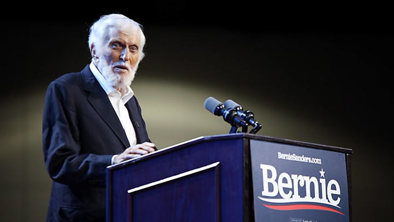 Nach Autounfall: Große Sorge um Dick Van Dyke (97)