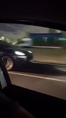 Fanáticos captaron a Lionel Messi en la carretera