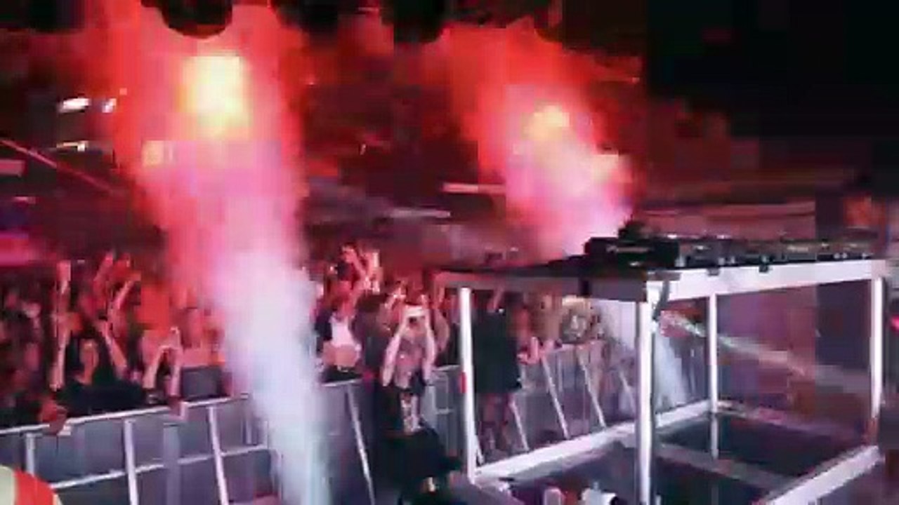 Jamming the drums (Vibrations Overloading the Drums Mix)