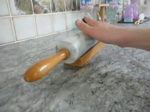 FINGER SKATE Slide sur le rouleau a patiserie