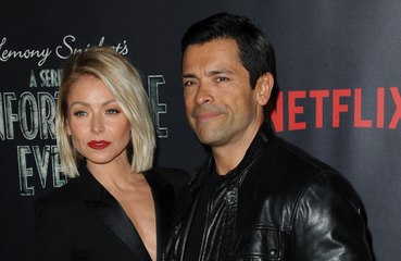 Download Video: Kelly Ripa and Mark Consuelos had 'ludicrous' FaceTime rituals