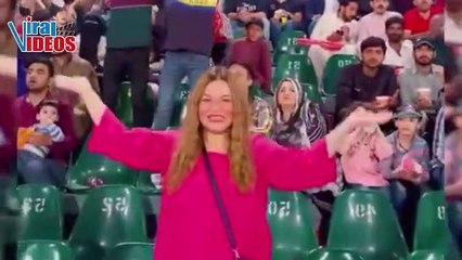 Shaheen Afridi meets his wife Ansha Afridi (Shahid Afridi's daughter) in ground after final