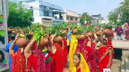 कलश यात्रा के साथ निकाली शोभायात्रा, शुरु हुई शक्ति साधना