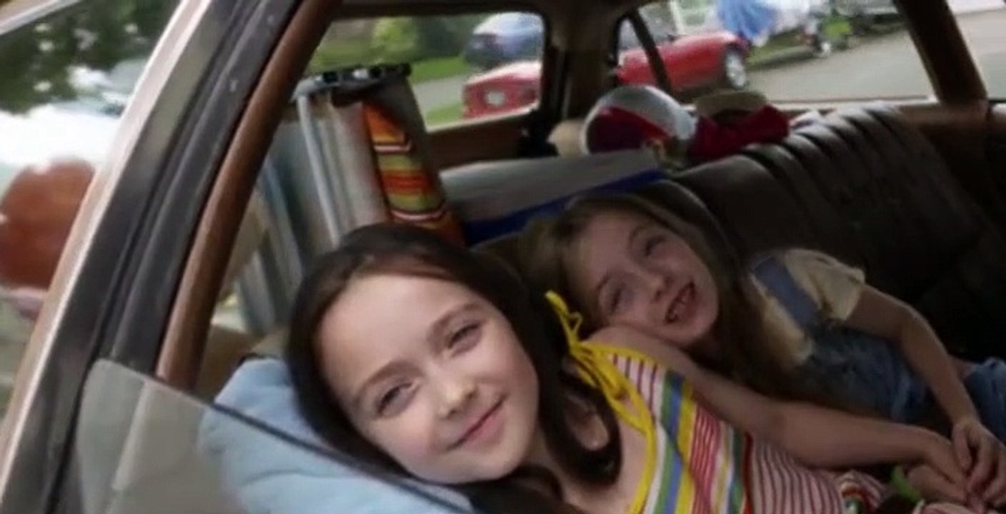 When the Streetlights Go On S01 E07