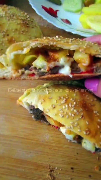 Loghm pain farci chawarma لغم ماشاء الله مثل الخبز المحشي بعجينة الشاورما