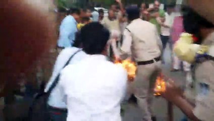 जबलपुर में 3 साल की बच्ची का अपहरण कर बलात्कार - वीडियो देखें