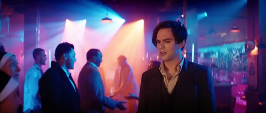 Renfield Bande-annonce #2 VO (2023) Nicholas Hoult, Nicolas Cage