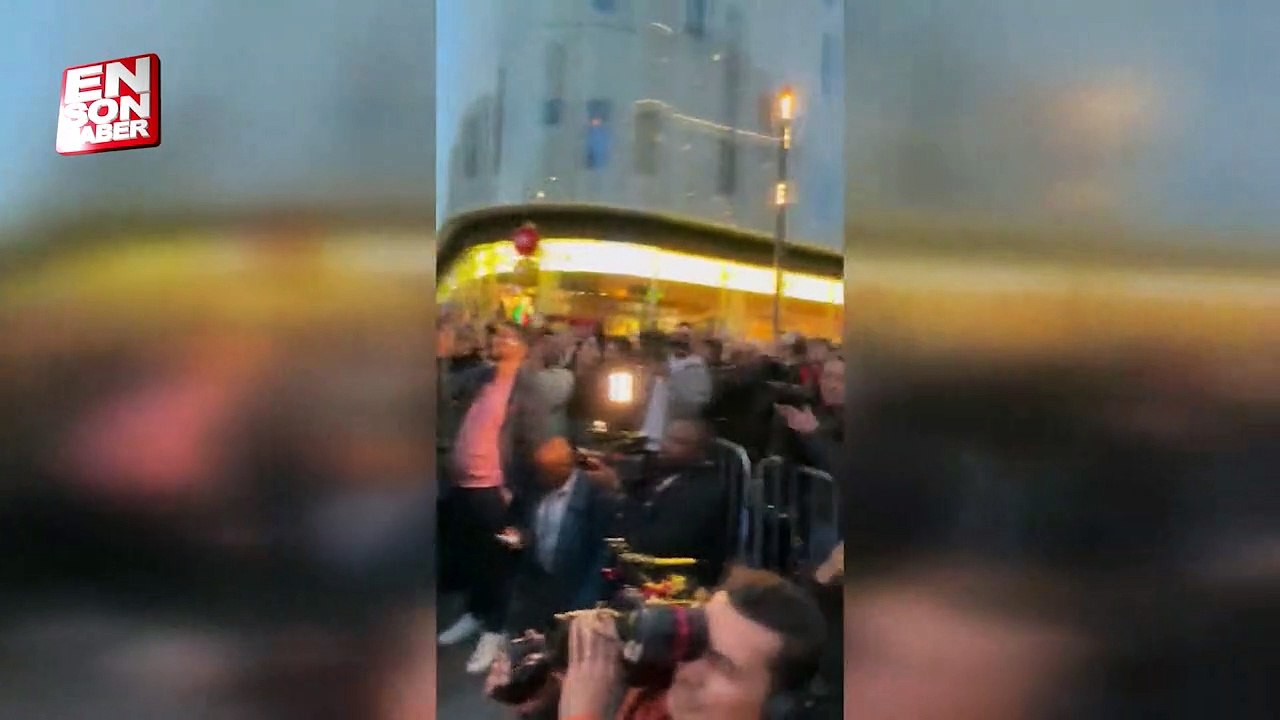 Londra'nın Piccadily Caddesi, Ramazan ayı için süslendi