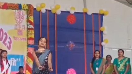 मधुबनी: बिहार दिवस के दूसरे दिन नौनिहालों ने बिखेरा जलवा, लोगों ने जमकर की तारीफ