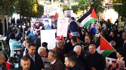 بعد "وقف الإجراءات بحقهم".. سجناء فلسطينيون يعلقون إضرابهم عن الطعام
