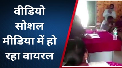 जालौन: शिक्षका ने छात्र से की मारपीट,अधिकारी छात्र के परिजनों पर बना रहे दबाव