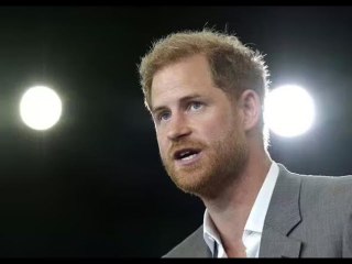 La vraie raison du prince Harry pour "vider le baril" dans un livre adressé par Katherine Ryan
