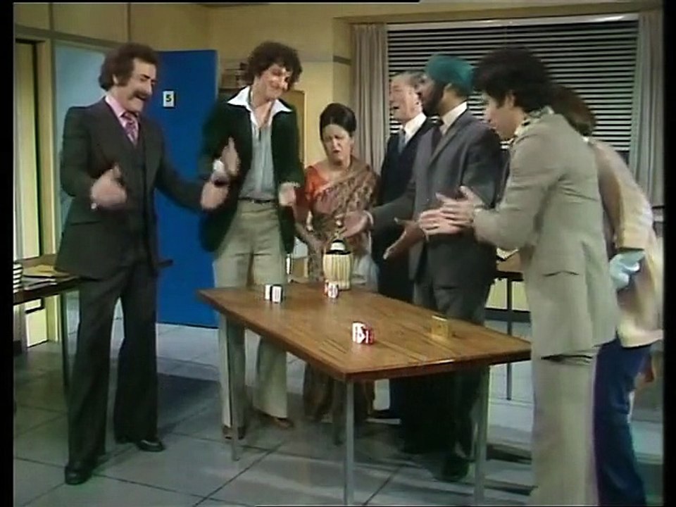 Mind Your Language (1977) S01E08 - Better to Have Loved and Lost - High Quality