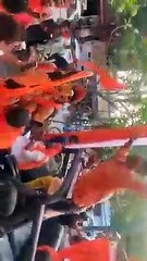 जनप्रतिनिधियों ने शोभायात्रा का किया स्वागत