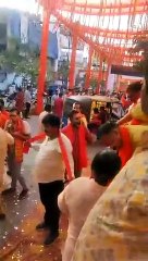 जनप्रतिनिधियों ने शोभायात्रा का किया स्वागत