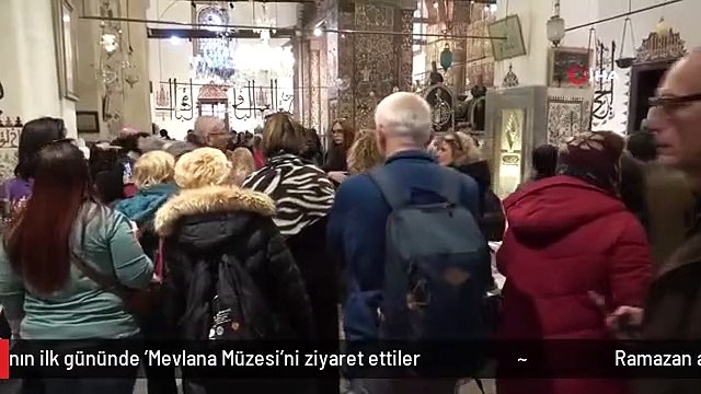 Ramazan ayının ilk gününde 'Mevlana Müzesi'ni ziyaret ettiler