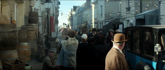 La bande-annonce d'Apaches : le film sort au cinéma le 29 mars prochain