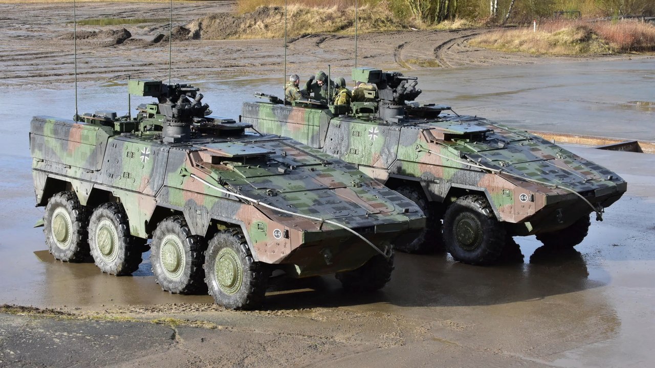 Bundeswehr bestellt über 100 schwere Gefechtsfahrzeuge in Australien!