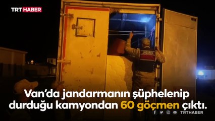 "Eşya taşıyoruz" dedikleri kamyondan 60 düzensiz göçmen çıktı