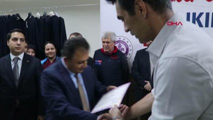 BURDUR'DA DEPREMZEDELER İÇİN SOSYAL MARKET AÇILDI