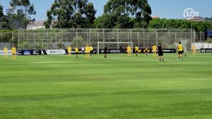 Manhã de treino para Corinthians, após derrota no dia anterior