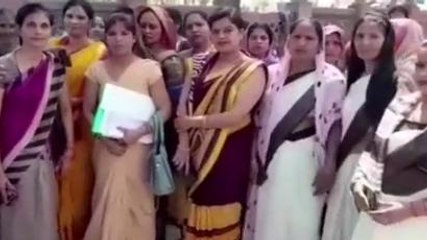 सुलतानपुर: आशा हेल्थ वर्कर्स की महिलाओं ने ज्ञापन सौंप कर लगाया गंभीर आरोप, जाने पूरा मामला