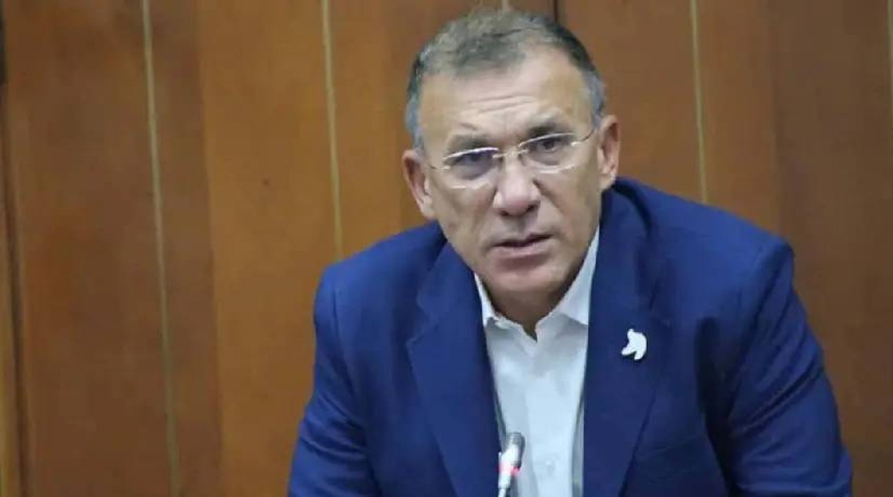 Roy Barreras pide al Gobierno retirar la reforma política y presentar una propuesta que incluya listas cerradas