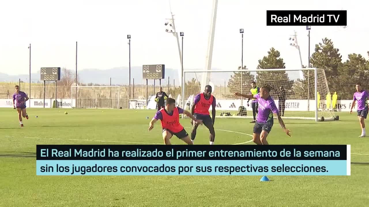 El Real Madrid entrena sin los internacionales