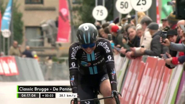 Classic Bruges - La Panne 2023 - Pfeiffer Georgi s'impose, Elisa Balsamo 2e, Lorena Wiebes 3e !