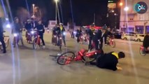 La estrepitosa caída de la bici del alcalde de Bilbao