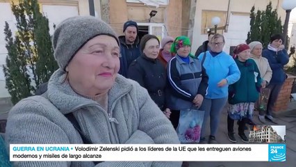Zelenski visita las tropas ucranianas y los residentes en Jersón