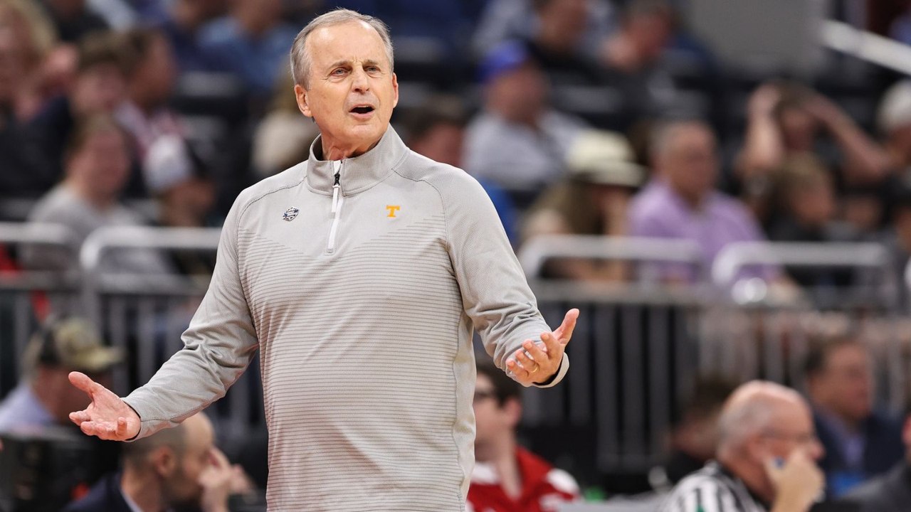 Tennessee HC Rick Barnes Says Florida Atlantic'...