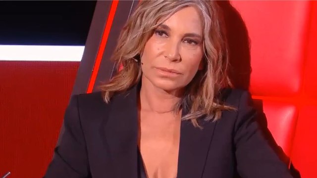 VOICI - Tu as vrillé : ce geste de Zazie envers Amel Bent dans The Voice qui a choqué les internautes
