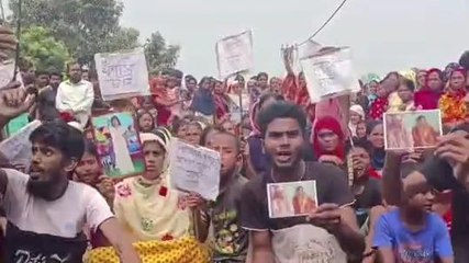 ফাঁসির দাবিতে রাস্তা অবরোধ রাজগঞ্জের নকুগছ এলাকায়...more