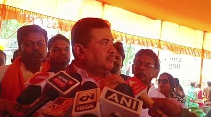 পিসি, ভাইপোর কাছে ভালো সাজতে গিয়ে, উদয়ন গুহ নিজের স্বর্গত বাবাকে চোর বললেন: শুভেন্দু অধিকারী
