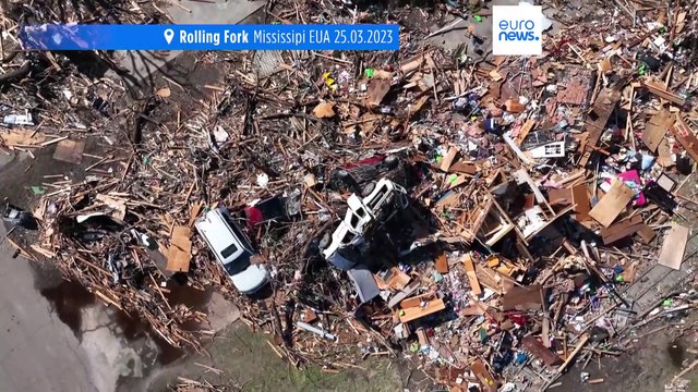 Tornados no Mississipi: Mais de 25 mortos e um rasto de destruição