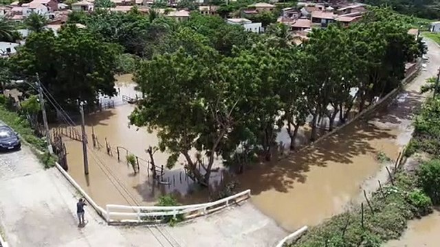 Água amplia para diversas áreas de Itapajé