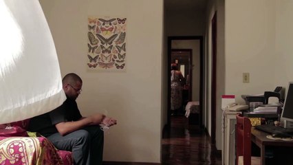 Pouco mais de um mês (About a month, 2013, 23’)