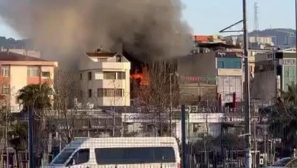 Pendik'te 7 katlı otelde yangın paniği: Ölü ve yaralılar mevcut